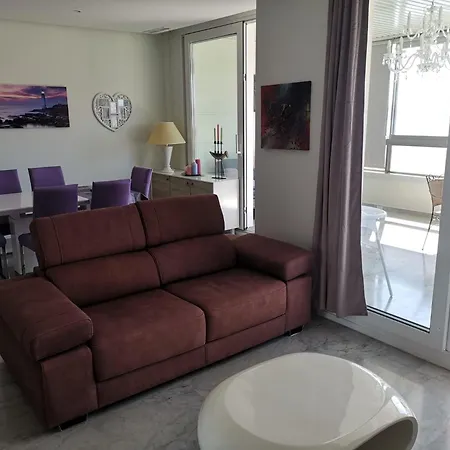 Apartamento Penthouse G28 Levante